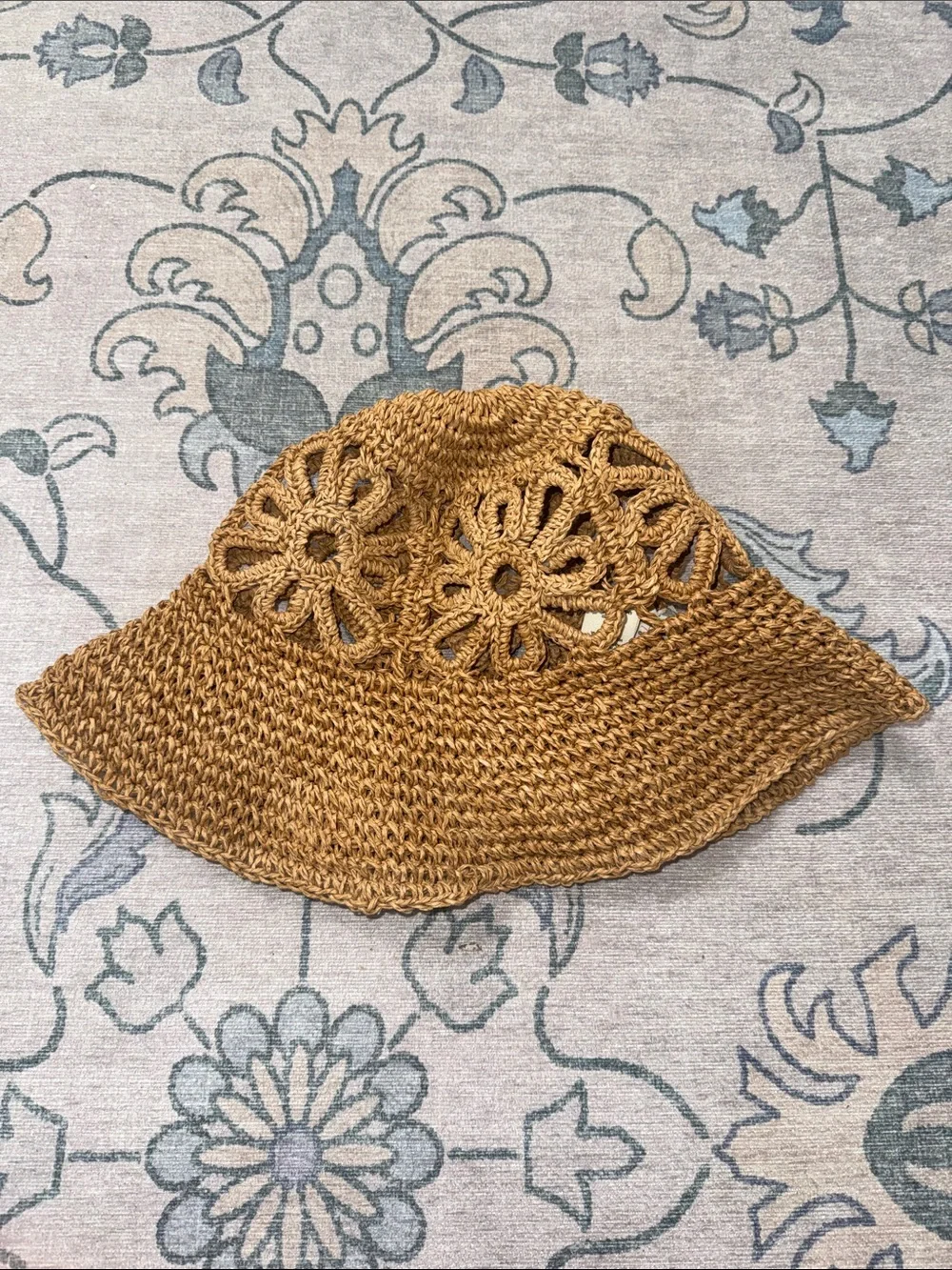 Free People Straw Crochet Sun Hat in Natural Tan like new